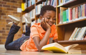 Varför är det viktigt för barn att läsa berättelser?
