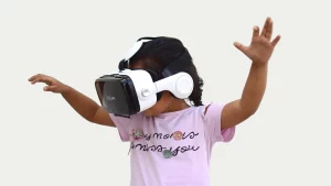 Vad behöver föräldrar veta om VR för barn?