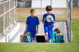 5 bästa fotbollsskorna för barn